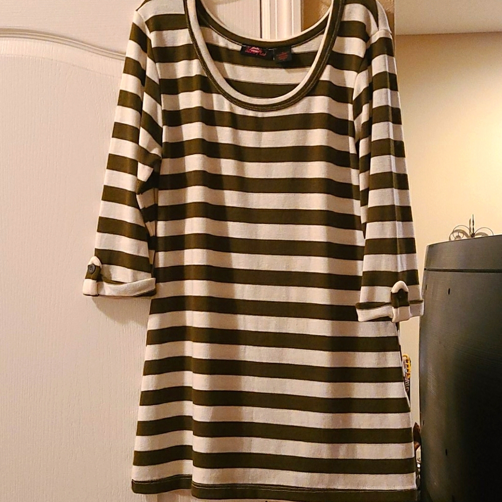 Scoop Neck Tunic